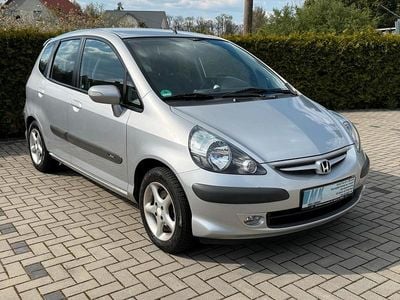 Second-hand Honda Jazz 83 CP (61 kW) 2007 Argintiu Hatchback