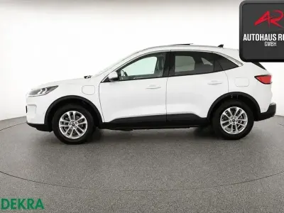 Gebraucht Ford Kuga 224 PS (164 kW) 2024 Frostweiß SUV