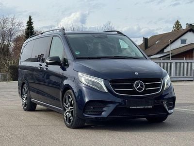 Usata Mercedes V250 AMG line 190 CV (139 kW) 2019 Blu Monovolume