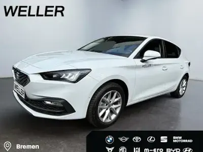 Second-hand Seat Leon 150 CP (110 kW) 2025 Alb Berlinǎ