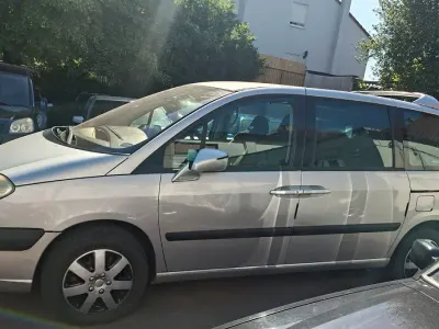 Gebraucht Citroën C8 136 PS (100 kW) 2006 Silber Van / Kleinbus
