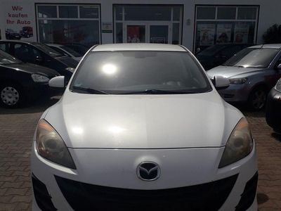 Begagnad Mazda 3 High 105 HK (77 kW) 2009 Vit Sedan