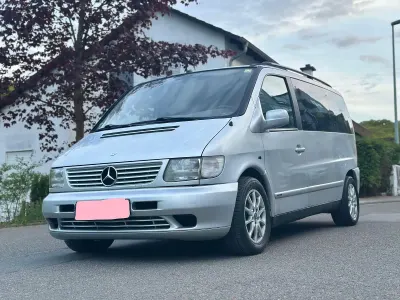 Usata Mercedes V220
