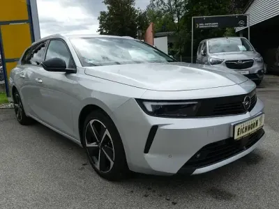 Usata Opel Astra Elegance 131 CV (96 kW) 2023 Utilitaria