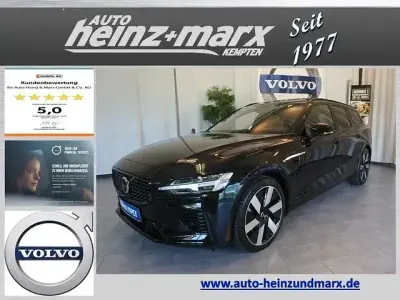 Gebraucht Volvo V60 Plus 398 PS (292 kW) 2025 Schwarz Kombi