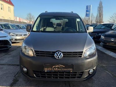 Grau Gebraucht 2013 VW Caddy Trendline Van / Kleinbus | 8.490 € (Fairer Preis)