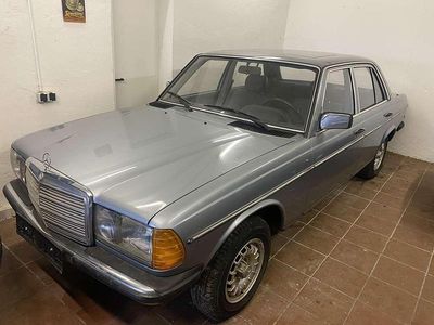 Usata Mercedes 230 136 CV (100 kW) 1984