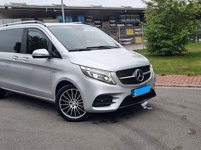 Mercedes V250