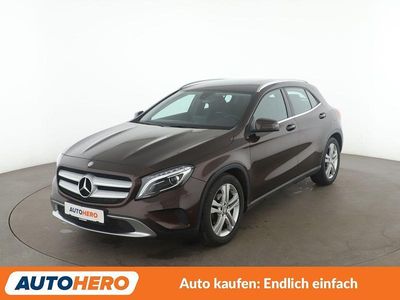 Mercedes GLA200