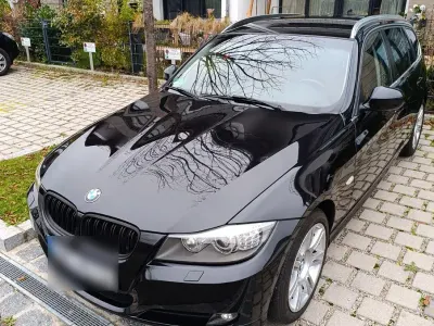 Usata BMW 325 218 CV (160 kW) 2010 Nero Station wagon