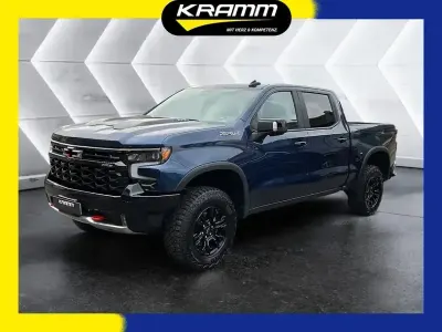 Second-hand Chevrolet Silverado 426 CP (313 kW) 2021 Albastru SUV