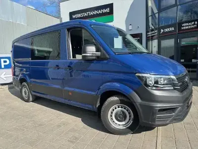 Używany VW Crafter 140 KM (102 kW) 2021 Niebieski Van