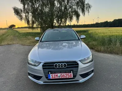 Gebraucht Audi A4 Ambiente 163 PS (119 kW) 2014 Grau Kombi