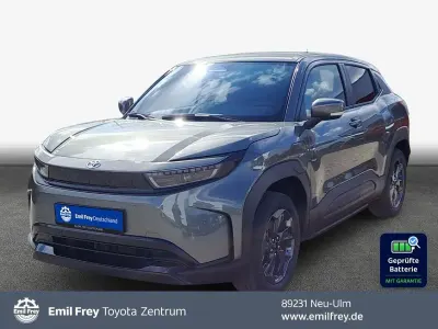 Neu Toyota Urban Cruiser 127 kW (174 PS) 2026 Grün SUV