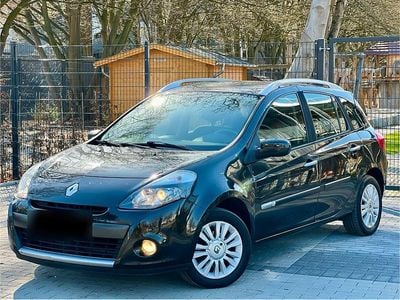 Gebraucht Renault Clio GrandTour Dynamique 101 PS (74 kW) 2010 Schwarz Kombi