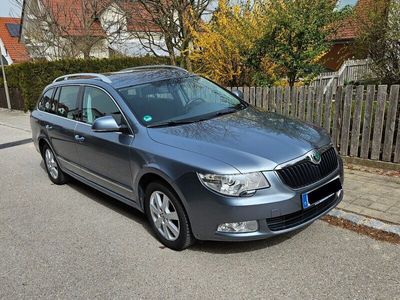 gebraucht Skoda Superb 2.0 TDI DSG Elegance Combi Elegance