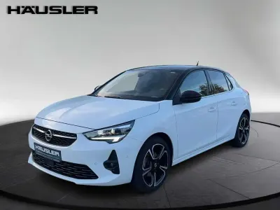 Używany Opel Corsa Ultimate 131 KM (96 kW) 2023 Biały Hatchback