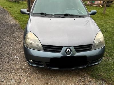 Second-hand Renault Clio II 60 CP (44 kW) 2007 Hatchback