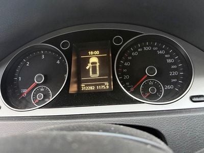 Gebraucht VW Passat 140 PS (102 kW) 2009 Schwarz Kombi