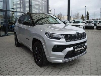 Gebraucht Jeep Compass 130 PS (95 kW) 2022 Silber SUV
