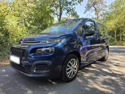 Gebraucht Citroën Berlingo 102 PS (75 kW) 2019 Blau Van / Kleinbus