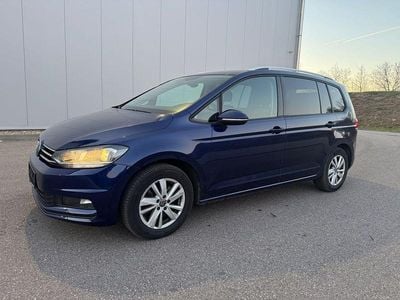 Gebraucht VW Touran Comfortline 150 PS (110 kW) 2021 Blau Van / Kleinbus