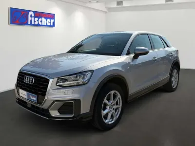 Usata Audi Q2 Design 150 CV (110 kW) 2018 Argento SUV