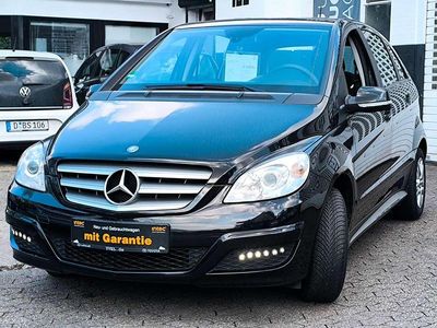 Usata Mercedes B180 116 CV (85 kW) 2010 Nero Monovolume