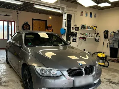 Gebraucht BMW 320 Cabriolet Sport Line 170 PS (125 kW) 2011 Silber Cabrio