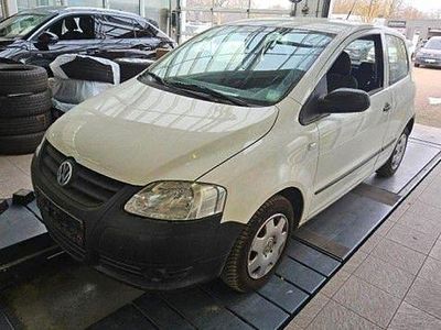 Gebraucht VW Fox 54 PS (39 kW) 2009 Weiß Kleinwagen