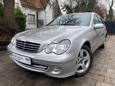 Silber Gebraucht 2004 Mercedes C180 Avantgarde Limousine | 6.490 € (Teuer)