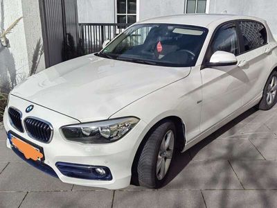 gebraucht BMW 118 118 i Aut. Sport