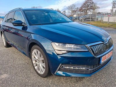 Gebraucht Skoda Superb Style 156 PS (114 kW) 2021 Blau Kombi