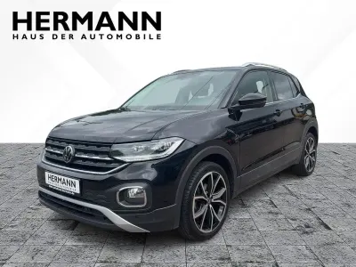 Gebraucht VW T-Cross Style 116 PS (85 kW) 2020 Deep black perleffekt SUV