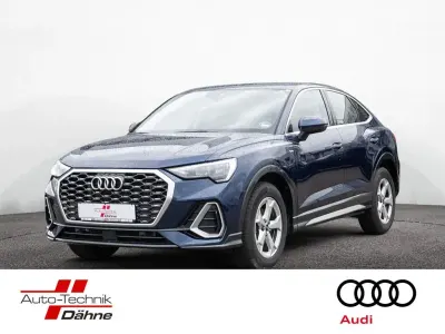 Gebraucht Audi Q3 Sportback Ambiente 150 PS (110 kW) 2022 Navarrablau SUV