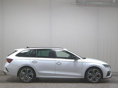 Gebraucht Skoda Octavia RS 200 PS (147 kW) 2022 Weiss Kombi