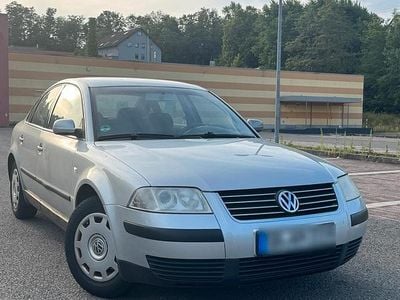 Usata VW Passat 102 CV (75 kW) 2003 Argento Berlina