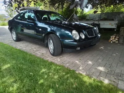 Gebraucht Mercedes CLK200 Elegance 136 PS (100 kW) 1997 Schwarz Coupé
