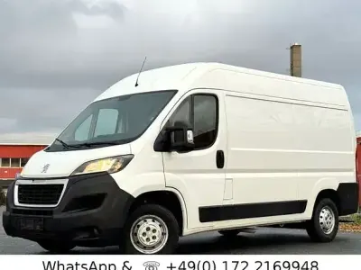 Gebraucht Peugeot Boxer 163 PS (119 kW) 2017 Silber Van