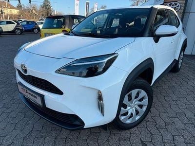 Usata Toyota Yaris Hybrid Business Edition 116 CV (85 kW) 2022 Bianco