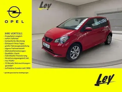 Używany Seat Mii Style 75 KM (55 kW) 2017 Czerwony Hatchback