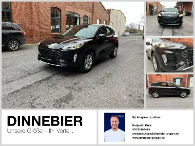 Second-hand Ford Kuga Cool & Connect 225 CP (165 kW) 2022 Negru SUV