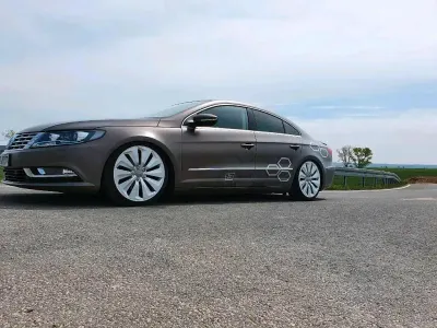Gebraucht VW Passat 140 PS (102 kW) 2012 Braun Coupé