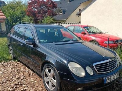 Mercedes E220