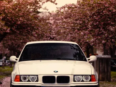 Gebraucht BMW 325 Basis 192 PS (141 kW) 1992 Weiß Coupé