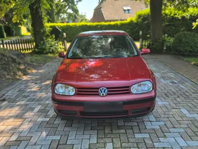 Gebraucht VW Golf III 75 PS (55 kW) 1998 Rot Limousine