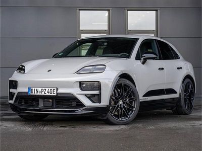Gebraucht Porsche Macan Turbo 469 kW (639 PS) 2026 Hellgrau SUV