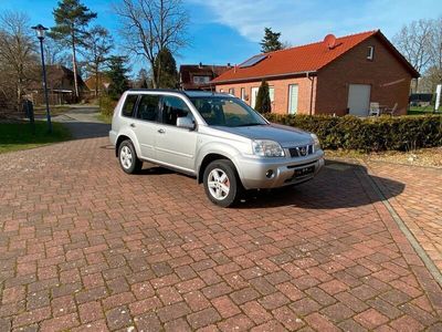 gebraucht Nissan X-Trail 2,5L Benziner _ Allrad _ 4x4 _ Leder