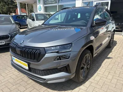 Neu Skoda Karoq SportLine 190 PS (139 kW) 2026 Graphitegrau metallic SUV