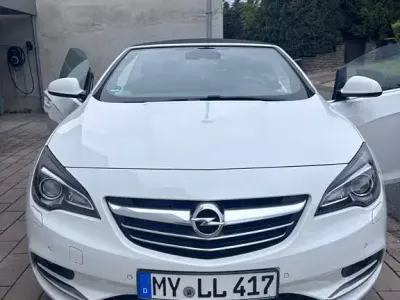 Gebraucht Opel Cascada Innovation 170 PS (125 kW) 2015 Weiß Cabrio